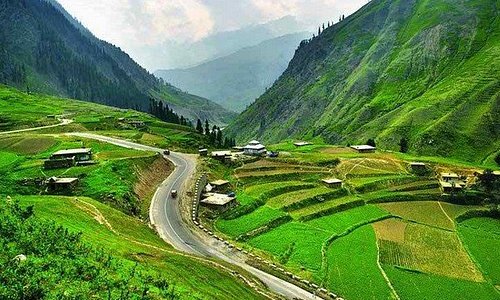 naran-is-a-small-town